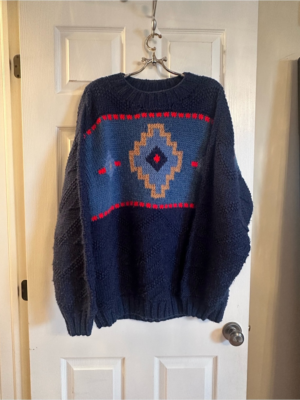 Women's 100% handknit wool sweater with Geometric Motif